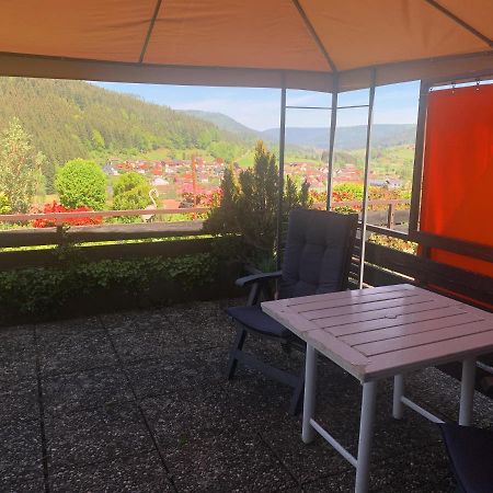 Appartement Mit Herrlicher Aussicht Uebers Murgtal Baiersbronn Eksteriør bilde
